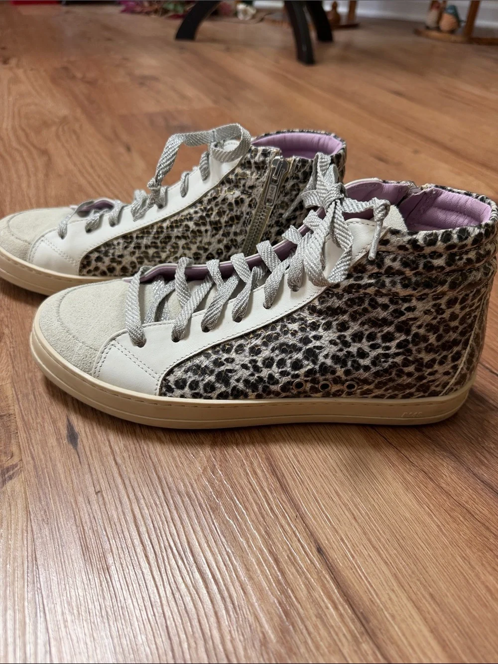 P448 Skate High-Top Women's Sneakers in Tam/Leo colorway , VGUC, size 8.5/9